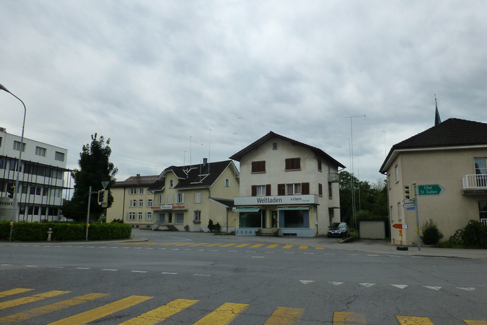 140821_sonnenstrasse_4_6_mit_visierstangen_web.png 140821_sonnenstrasse_4_6_mit_visierstangen_web.png