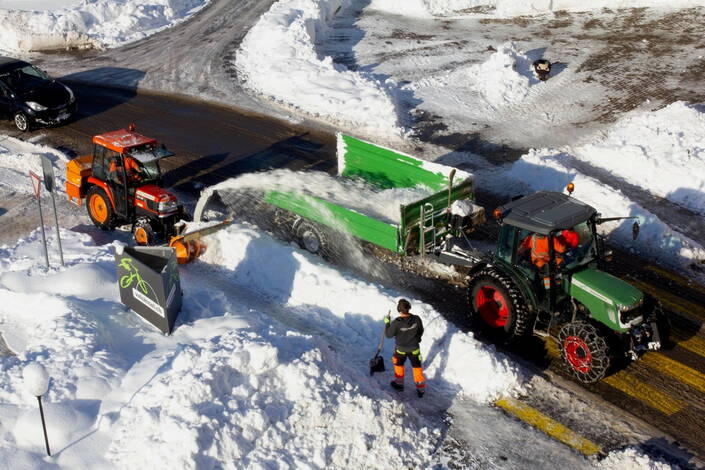 schnee_zentrum2.jpg schnee_zentrum2.jpg