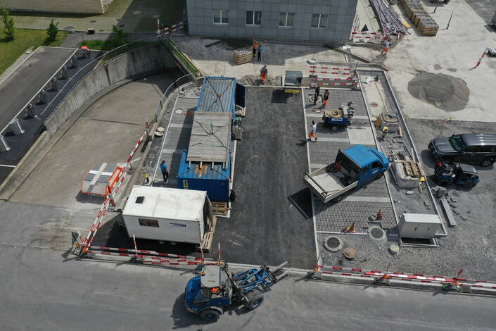 dji_0725.jpg dji_0725.jpg